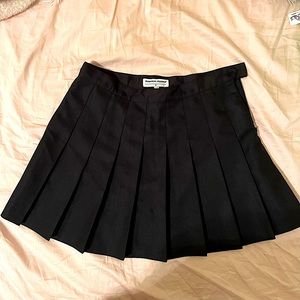 Black American apparel skirt M